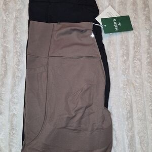 HALARA Black and Brown Active Leggings